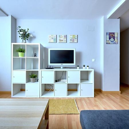 Holidays2Malaga Salitre 3 Bedroom Up To 7 People High Speed Wifi ภายนอก รูปภาพ