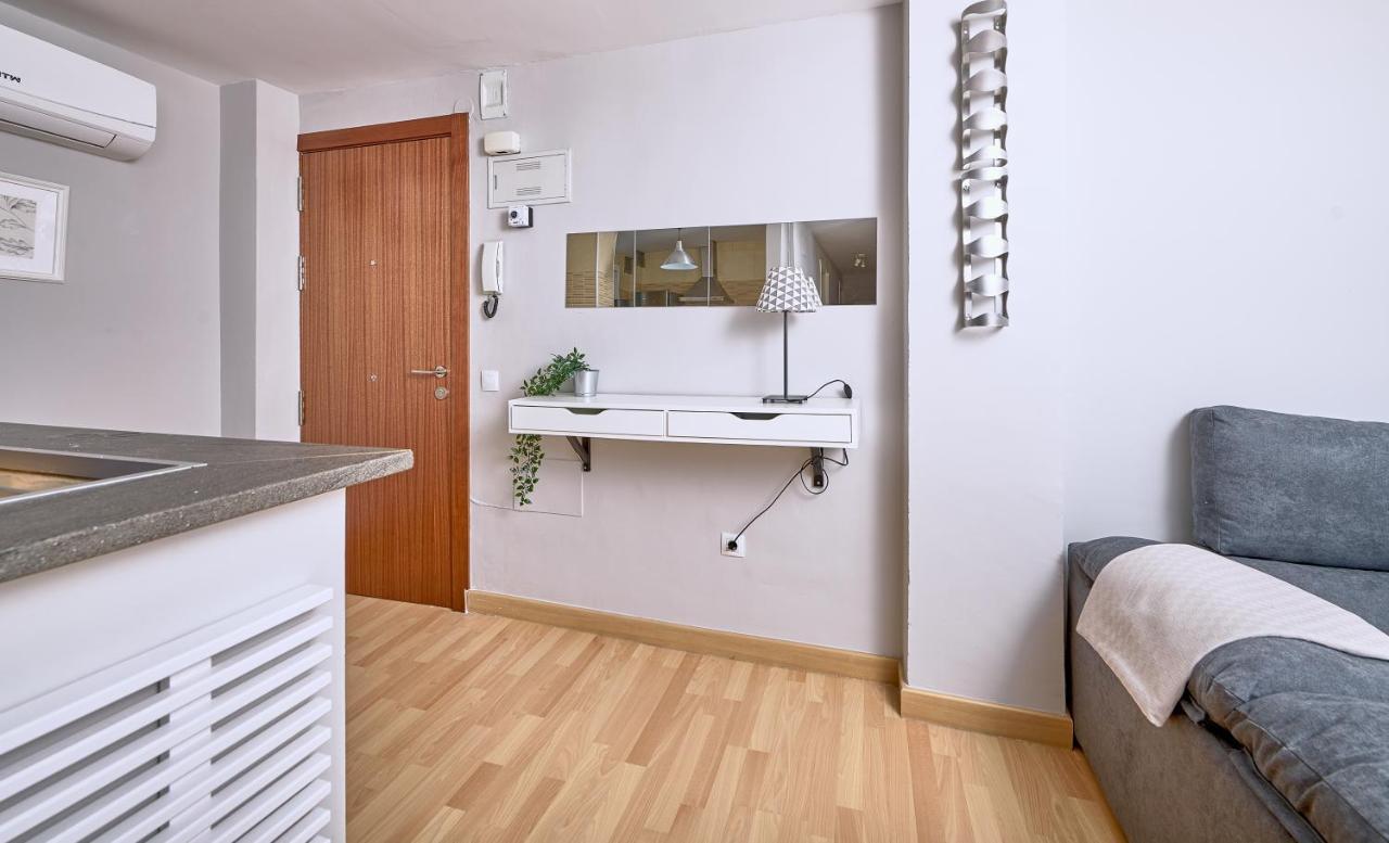 Holidays2Malaga Salitre 3 Bedroom Up To 7 People High Speed Wifi ภายนอก รูปภาพ