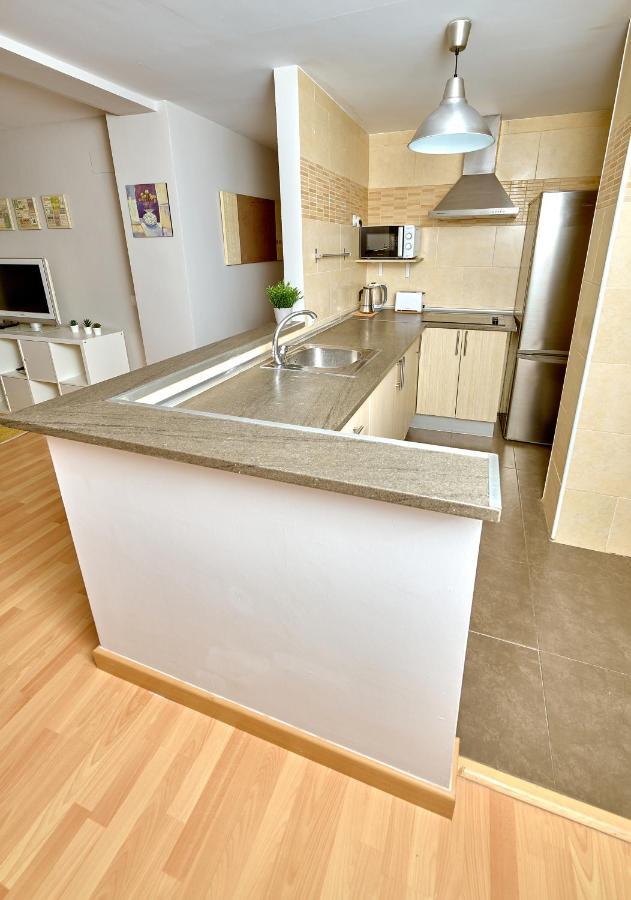 Holidays2Malaga Salitre 3 Bedroom Up To 7 People High Speed Wifi ภายนอก รูปภาพ