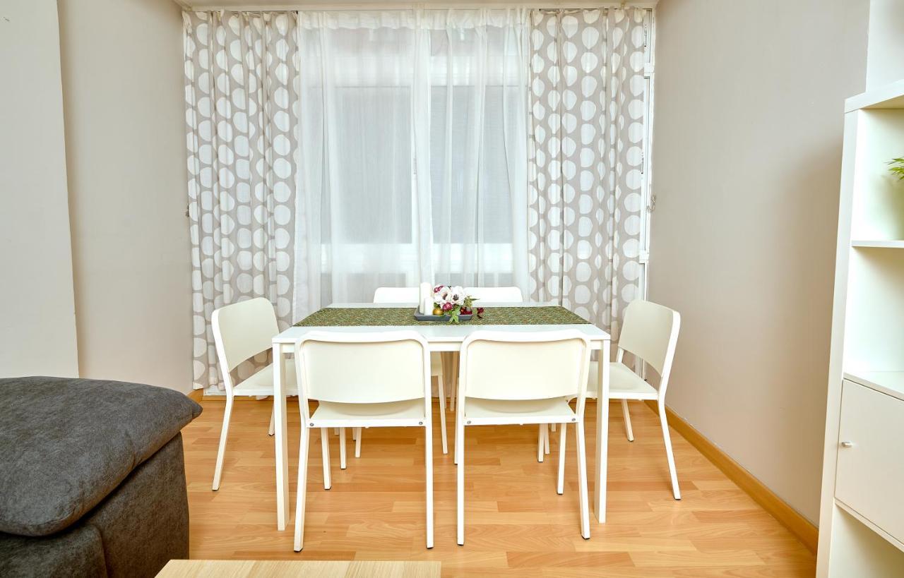 Holidays2Malaga Salitre 3 Bedroom Up To 7 People High Speed Wifi ภายนอก รูปภาพ