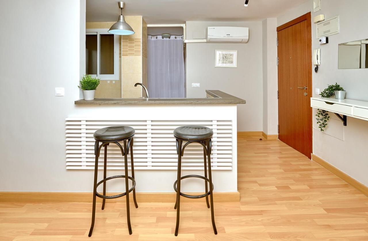 Holidays2Malaga Salitre 3 Bedroom Up To 7 People High Speed Wifi ภายนอก รูปภาพ