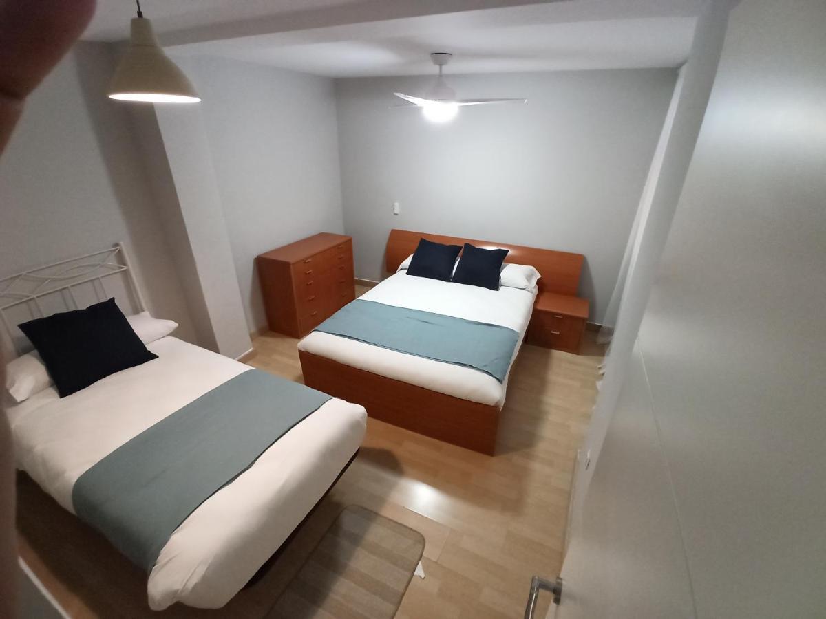 Holidays2Malaga Salitre 3 Bedroom Up To 7 People High Speed Wifi ภายนอก รูปภาพ